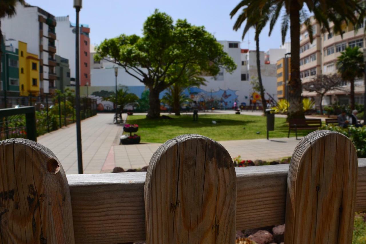 The Blue House Las Canteras Las Palmas de Gran Canaria Exterior photo